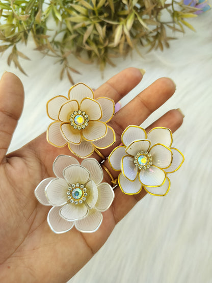 Shea flower Hair Brooch/ Hair ties