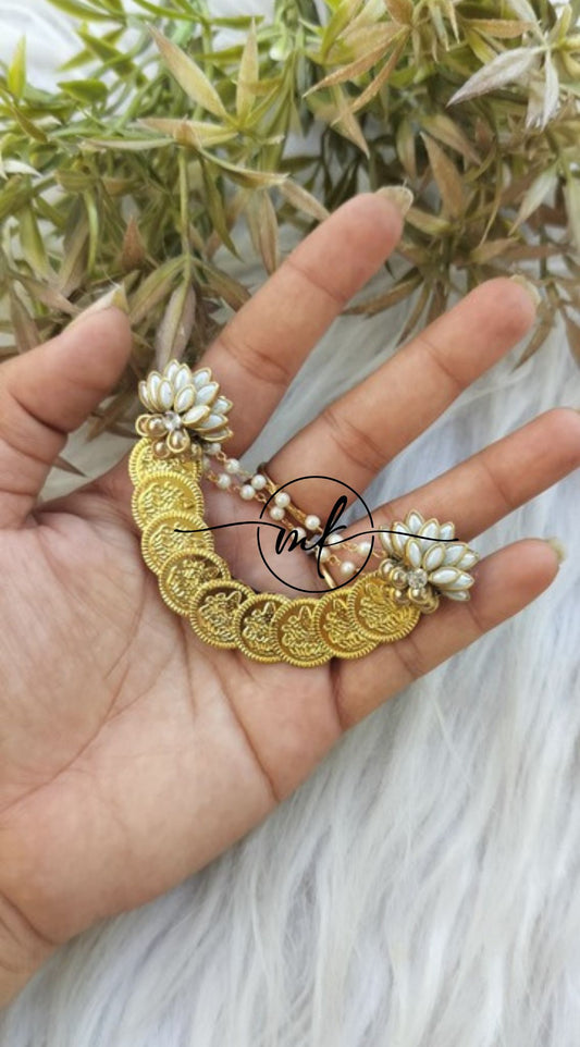 Cora White Golden Lotus Hair Brooch