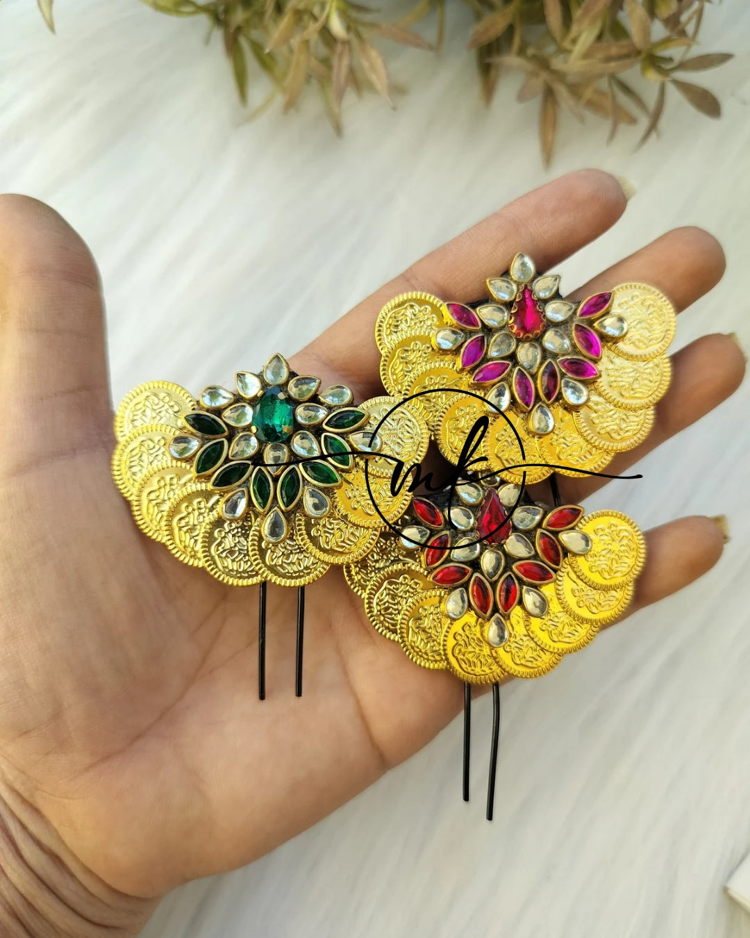 Timple Hair Brooch