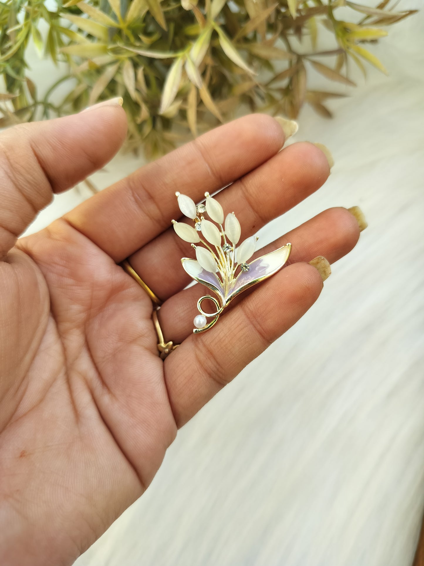 Premium Brooch pin