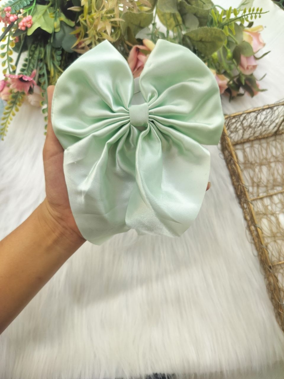 Pig Tail Bow Alligator Clip