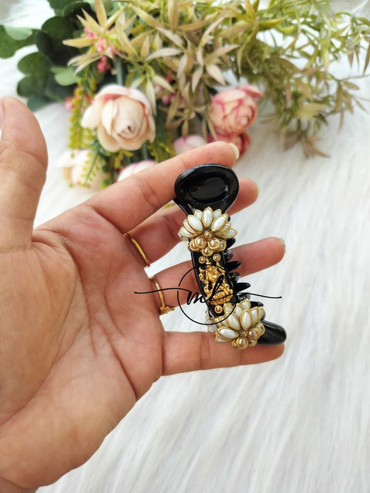White Lotus Lakshmi Banana clip - V type