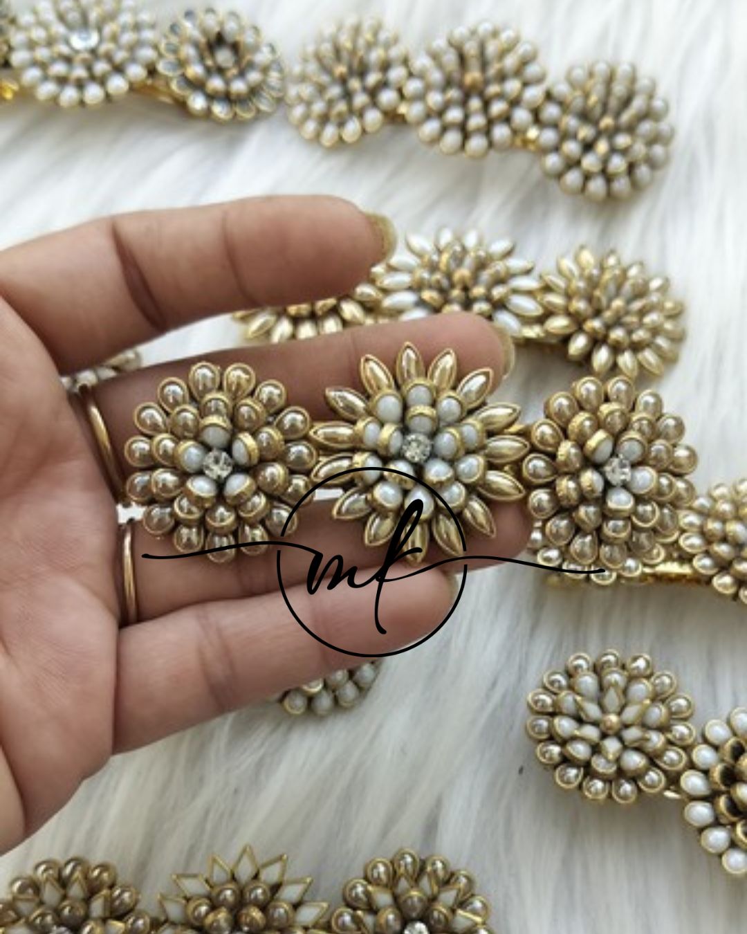 3D kundan Center clip