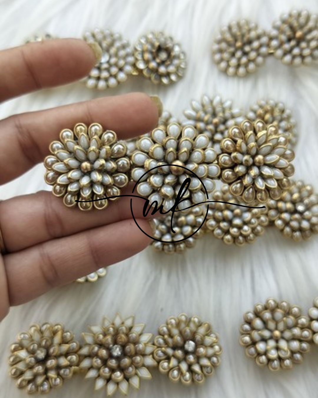 3D kundan Center clip