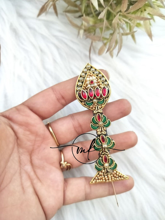 Red Vel Brooch pin