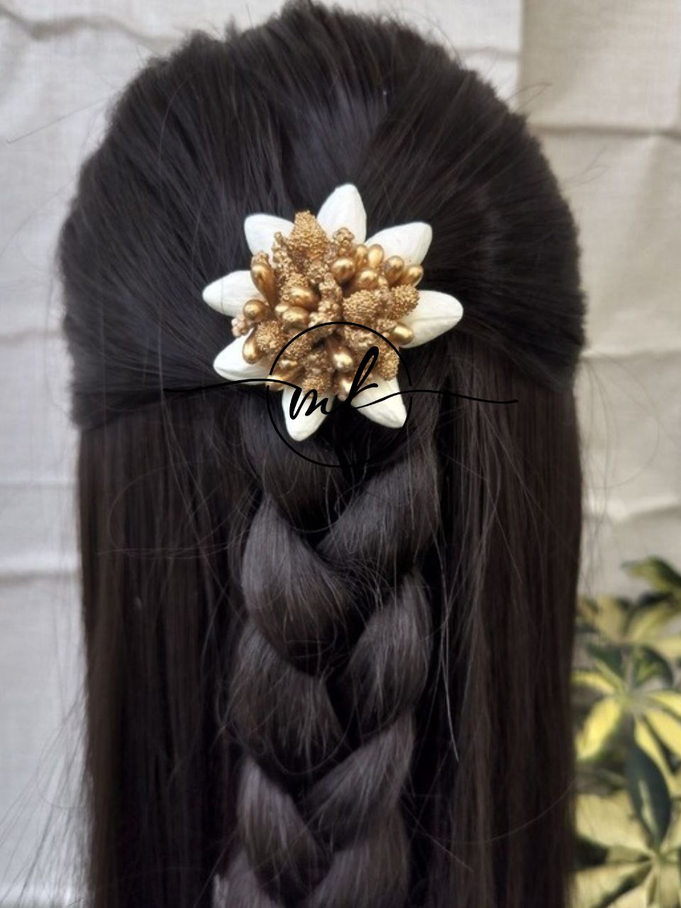 Jas Jasmine pollen hair Brooch