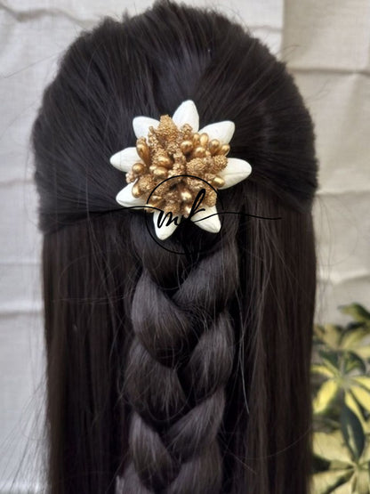 Mottu Malli + pollen Hair Brooch - ARFL Return gift Combo
