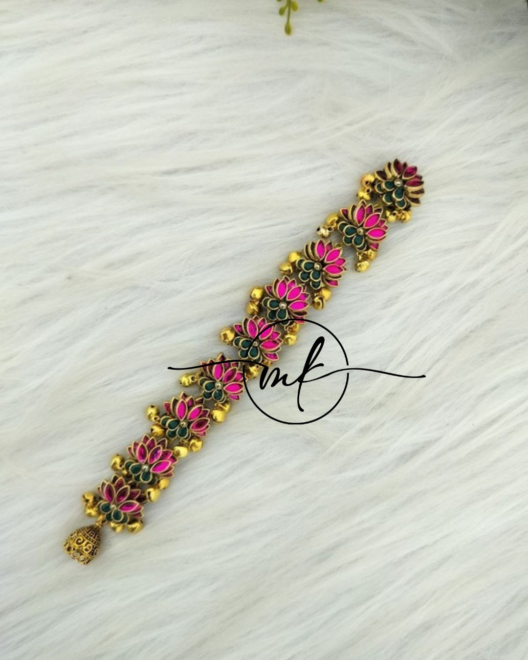 Pink LYLA GUNGUROO hair Brooch