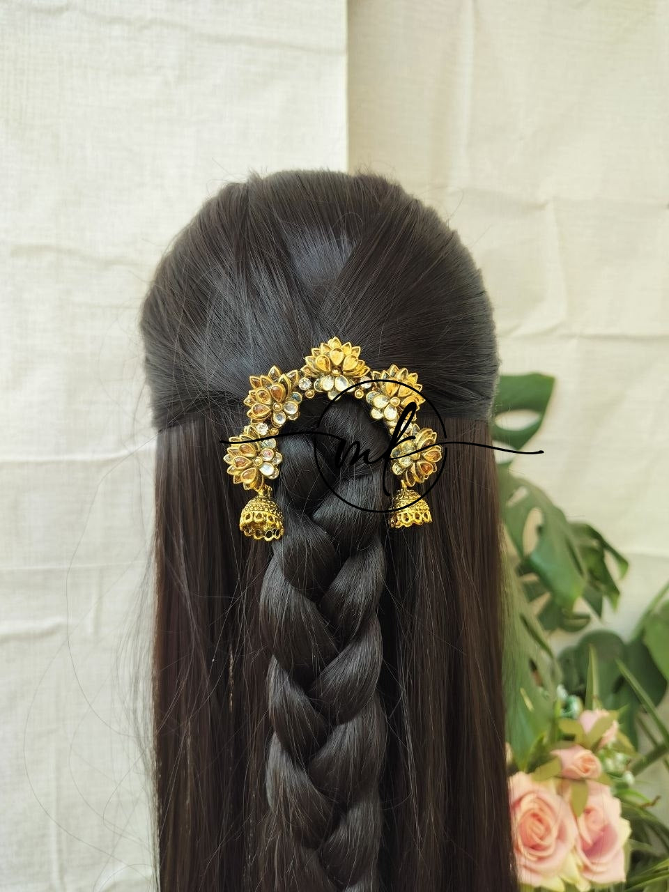 Aari Dull Gold Lotus Hair Brooch