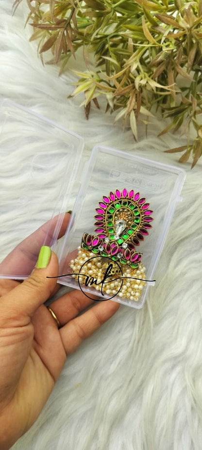 Frost Green leaf Hair Brooch