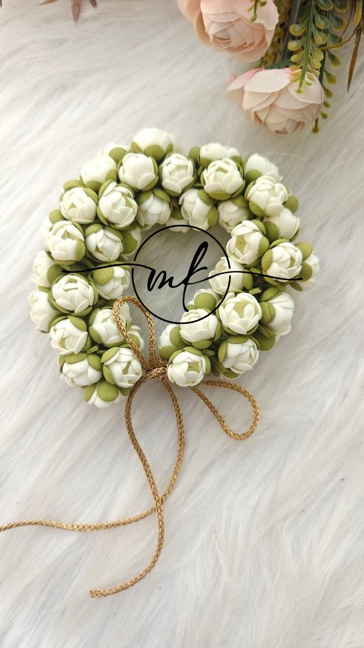 Jas - Artificial Jasmine Veni with leaves - WiltFree, Fragrance free & Reusable