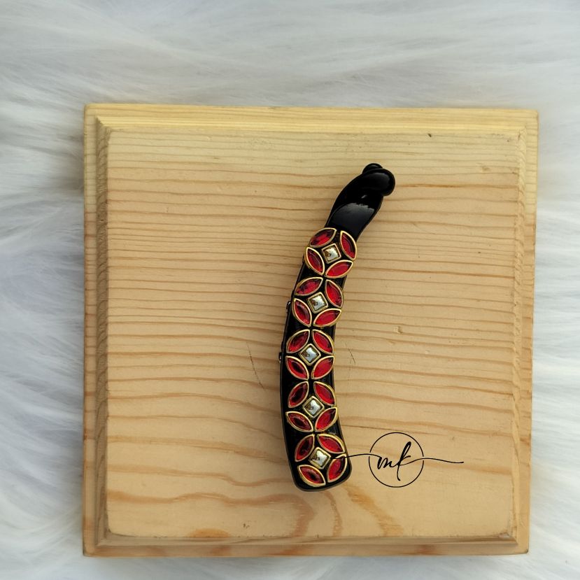 Red Kundan Banana clip - lock type