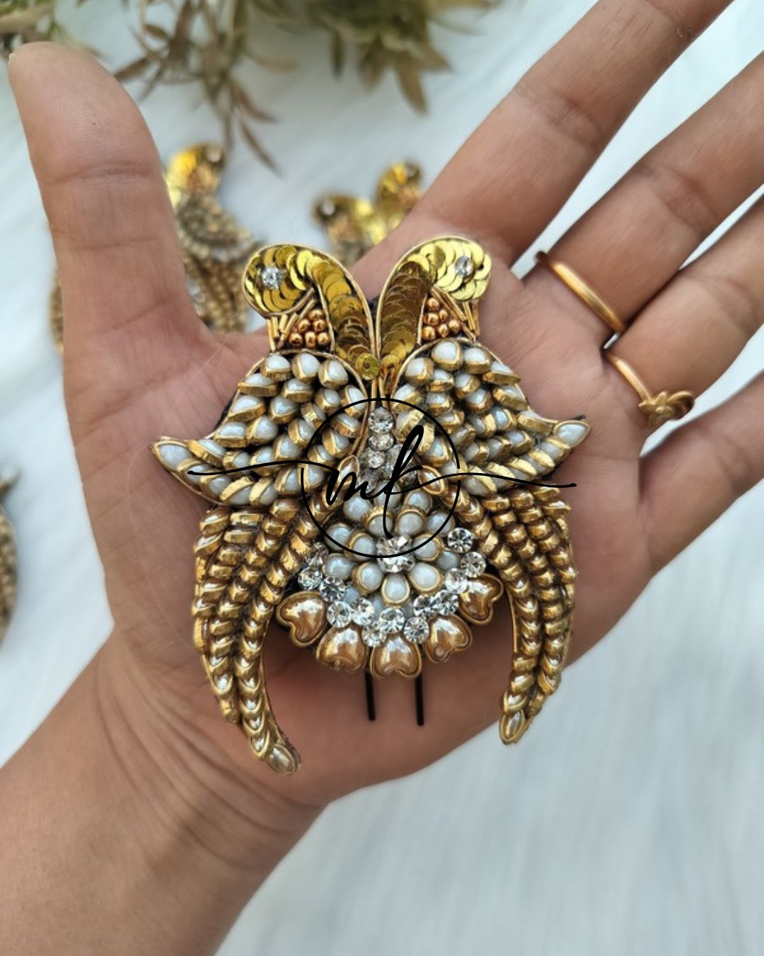 White Golden Parrot Hair Accessories