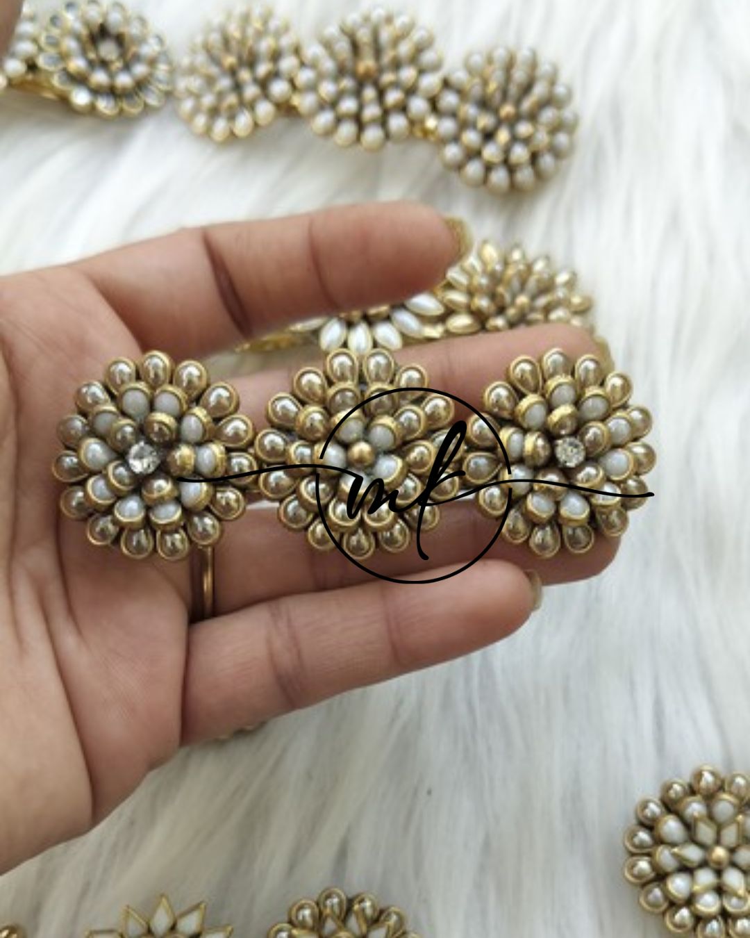 3D kundan Center clip