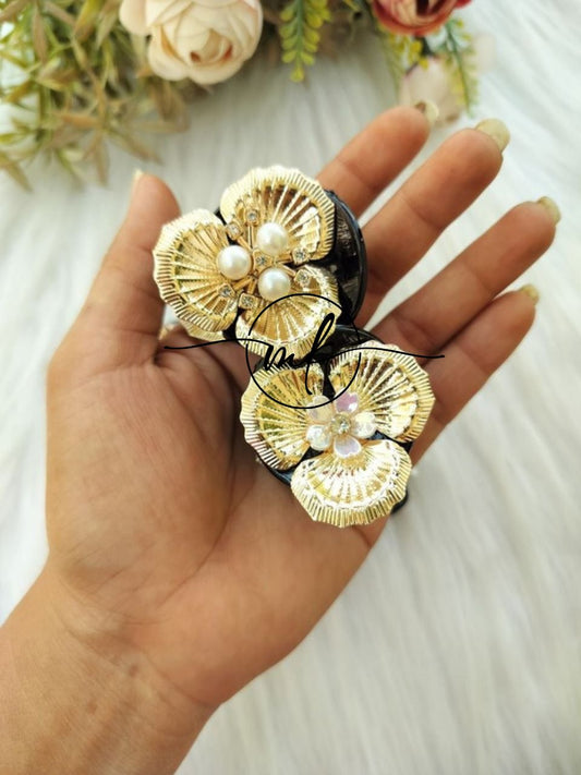 Neo Gold Floral Hair Claw