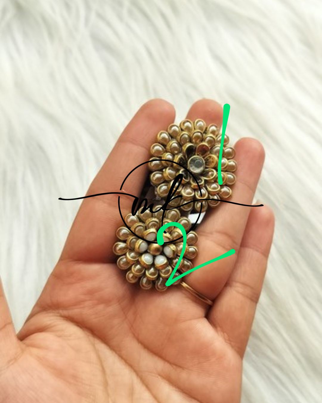 Golden Kundan Hair Brooch